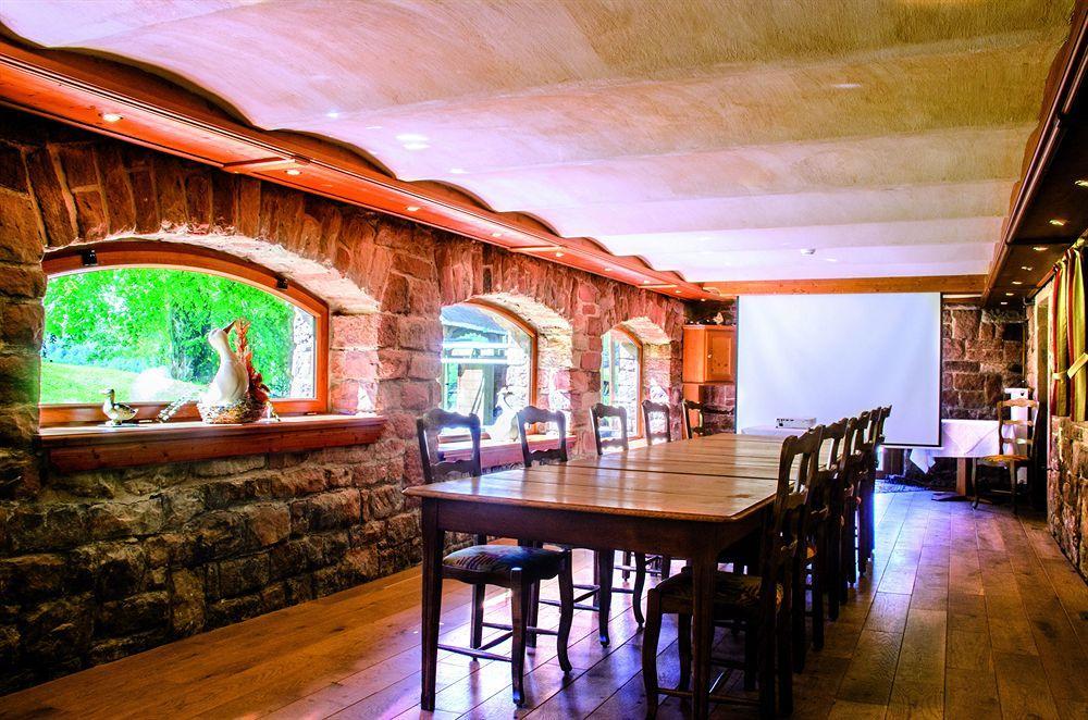 Hotel Restaurant Le Velleda Grandfontaine  Eksteriør billede
